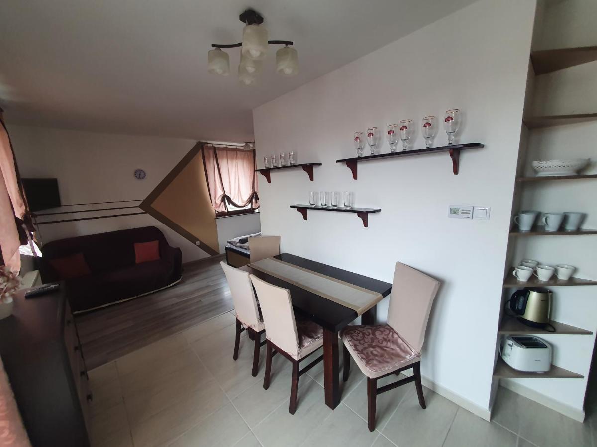 Krisi Apartman Hajdúszoboszló المظهر الخارجي الصورة