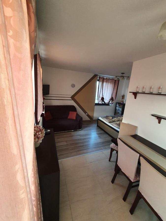 Krisi Apartman Hajdúszoboszló المظهر الخارجي الصورة