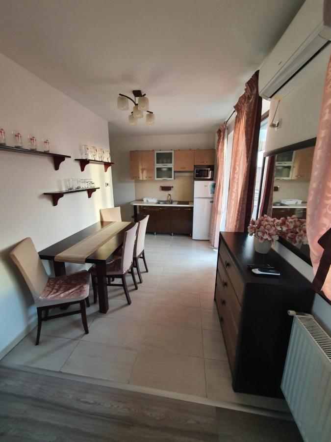 Krisi Apartman Hajdúszoboszló المظهر الخارجي الصورة